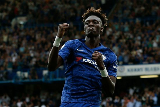 久久久亚洲视频